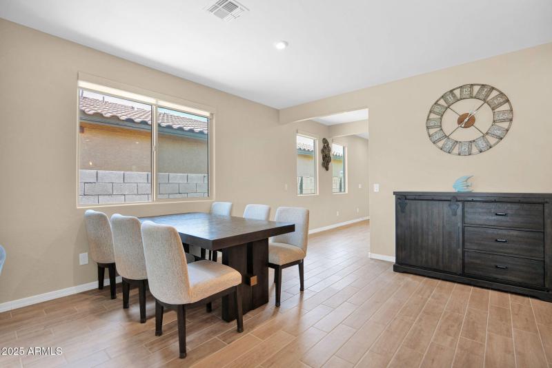 13-web-or-mls-P1279929