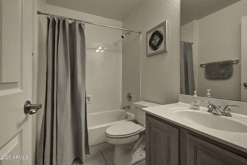 9039 Broken Bow (42)