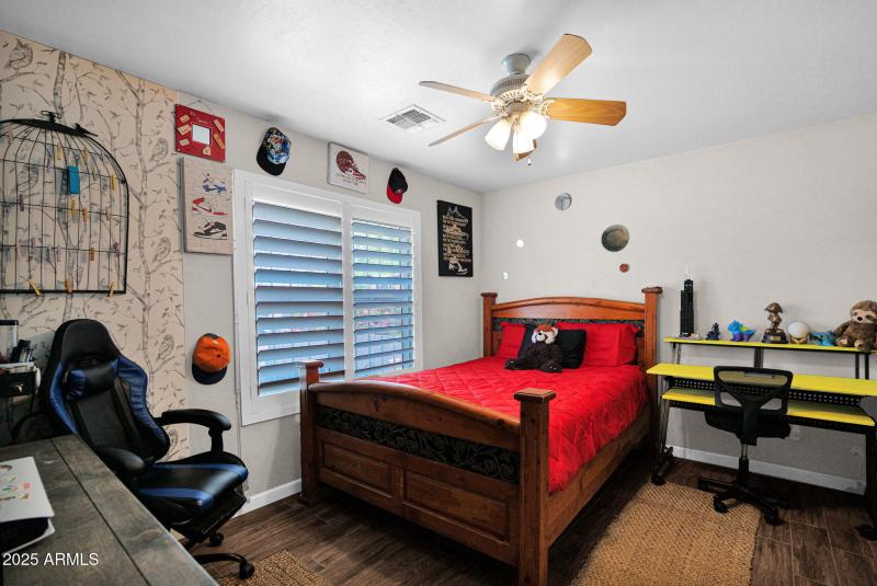 7-web-or-mls-P1279494