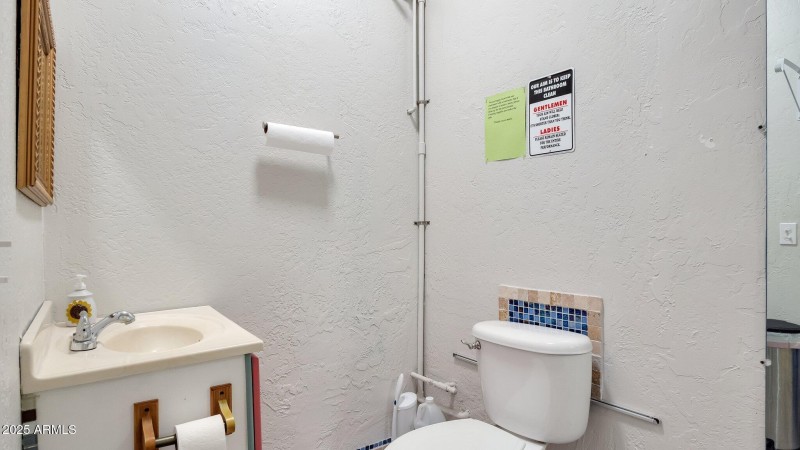 13-web-or-mls-Qp-1006449