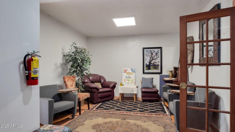 10-web-or-mls-Qp-1006440