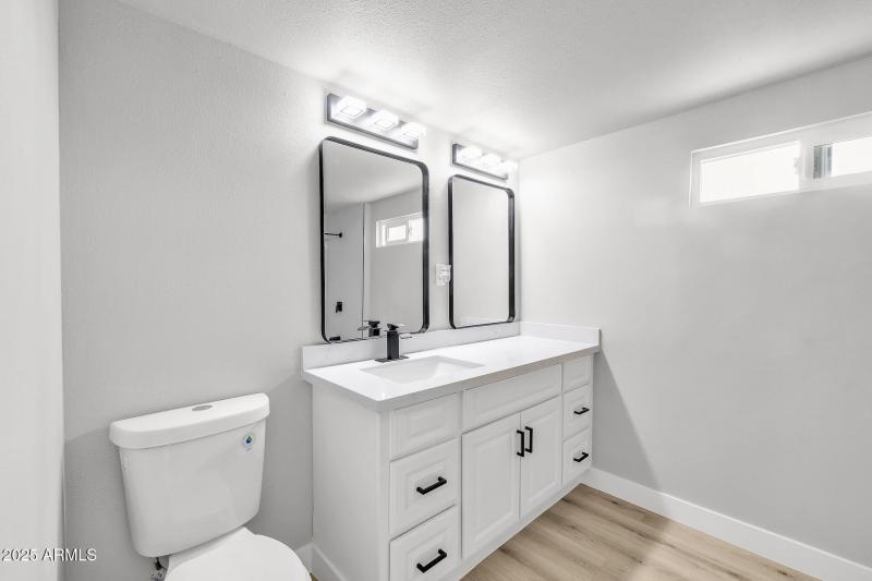 EDIT_4112_S_Grandview_Ave15