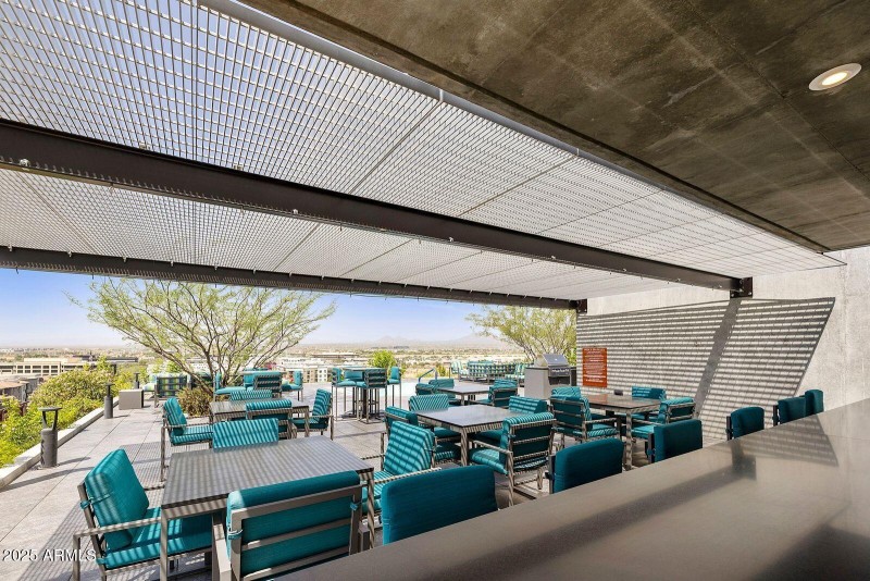 409 Amenities 2