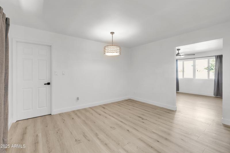 4112_S_Grandview_Ave6