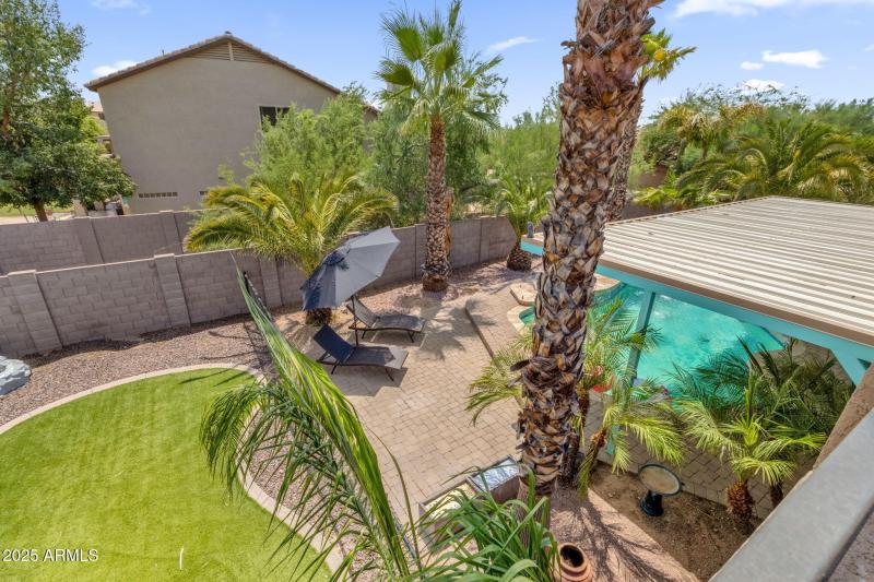62-web-or-mls-4537-e-blue-sky-dr