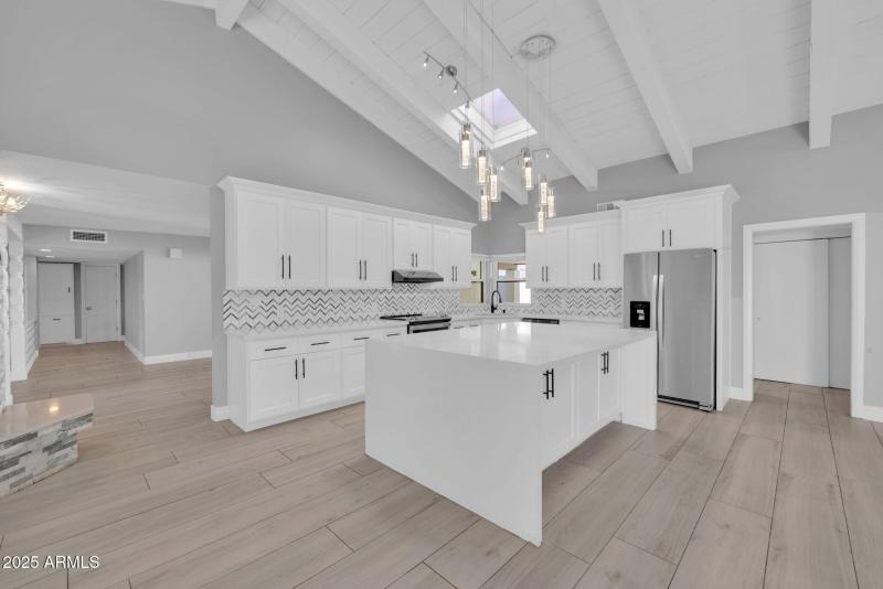 Kitchen with Large Island