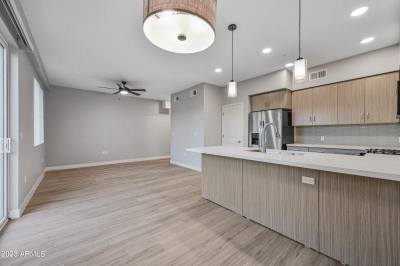 10-1027W5S-TFA-3BL-07 08 12 13 17 18-ocu