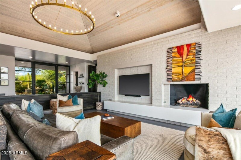 13-Living room