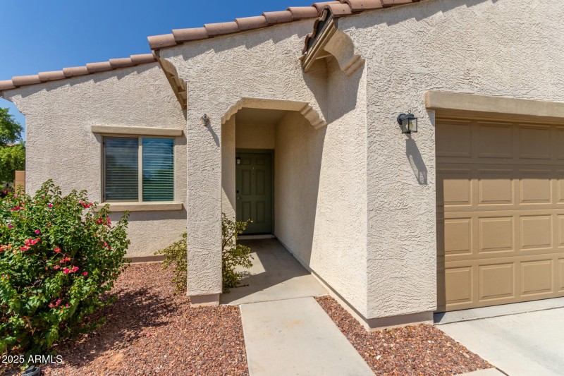 334 W KONA DR