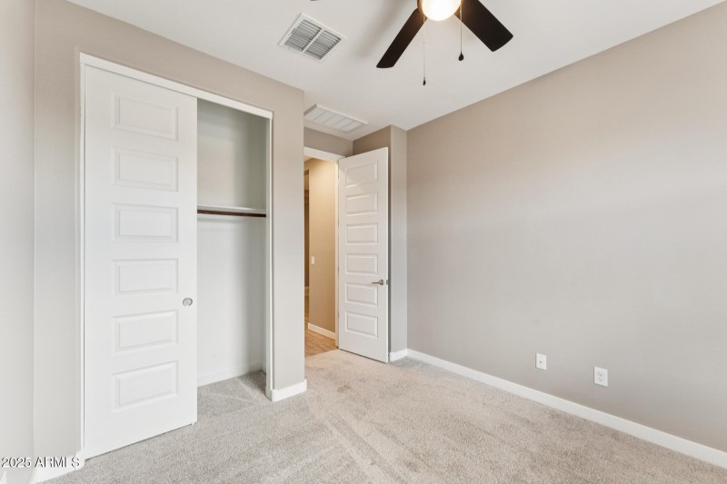 023-bedroom-3