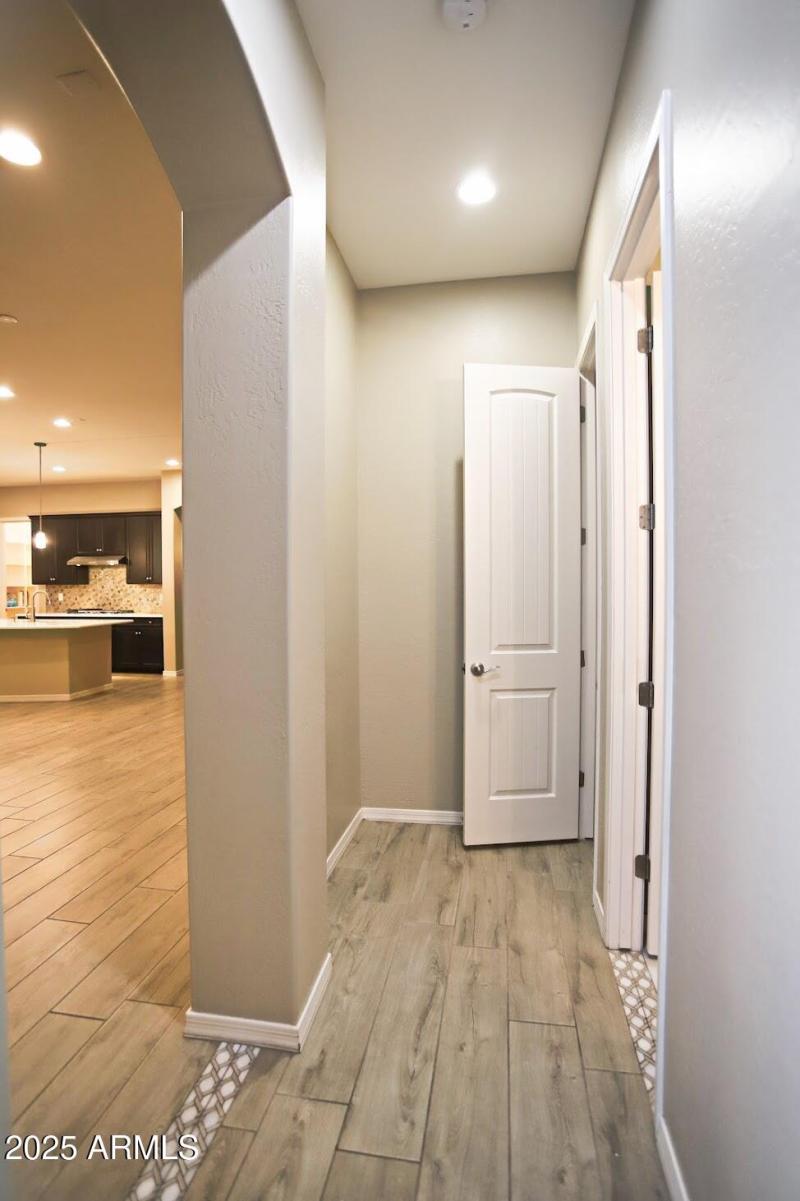 1954 E GERONIMO Street