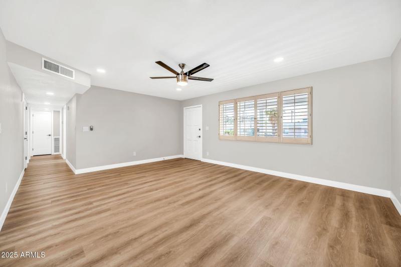 1214 E Butler Dr-9