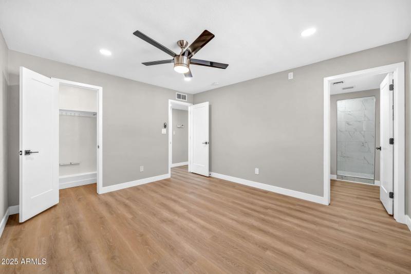 1214 E Butler Dr-21