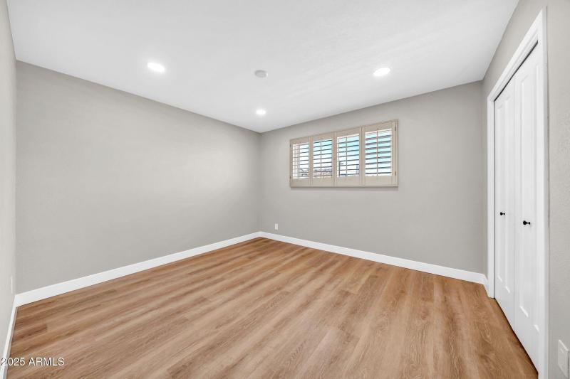 1214 E Butler Dr-24
