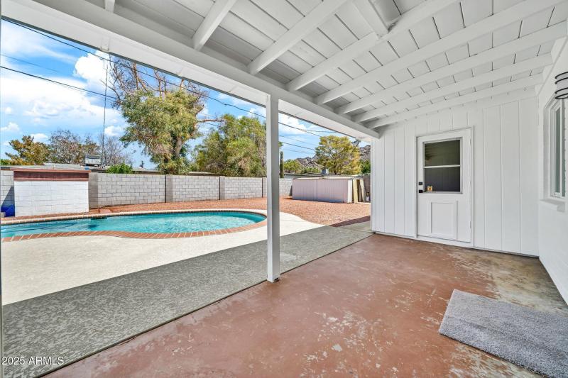 1214 E Butler Dr-45
