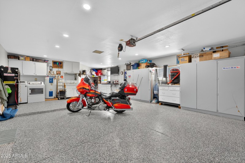Laundry Area in Garage w/sink & cabinets