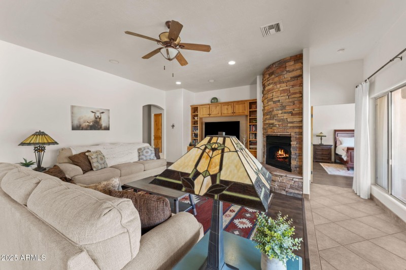14-web-or-mls-DSC02152