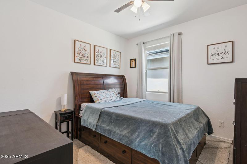 23-web-or-mls-4490-s-montana-dr