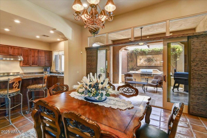 22-Dining to Patio