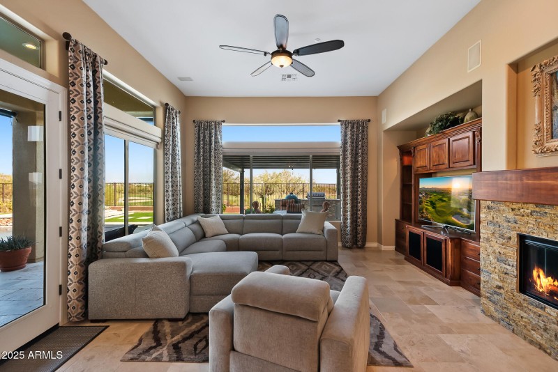 Great Room with Fireplace