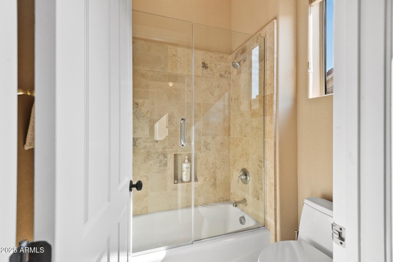 Private Tub Room in Second Bath