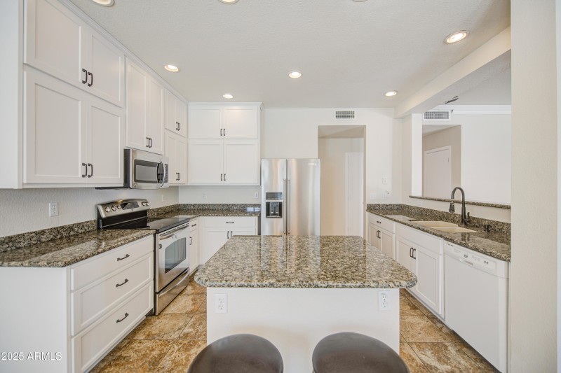 Kitchen 6
