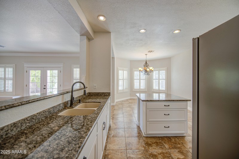 Kitchen 10