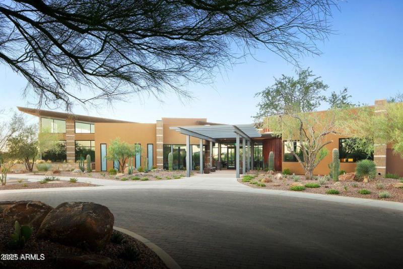 Sky Crossing Clubhouse