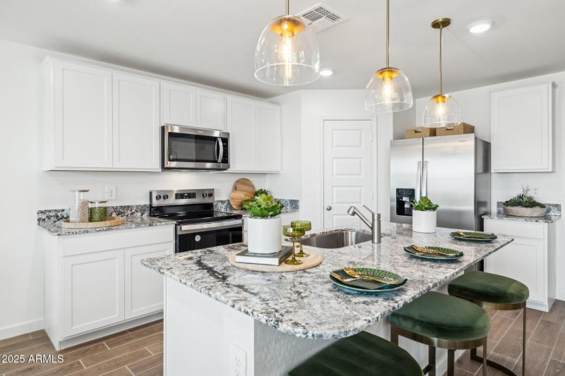 14-web-or-mls-26040-w-lynne-ln-lot-6