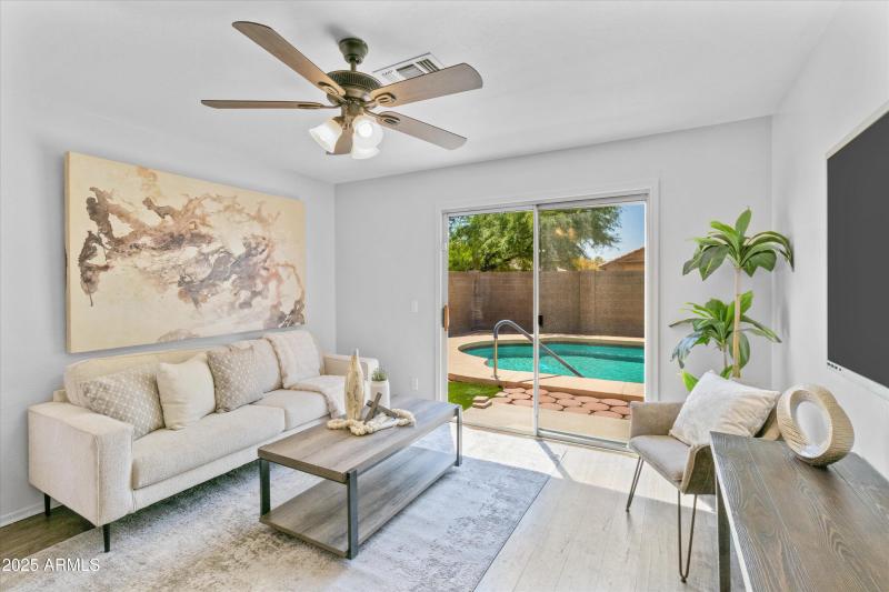 11921 W Bloomfield Family Room 1