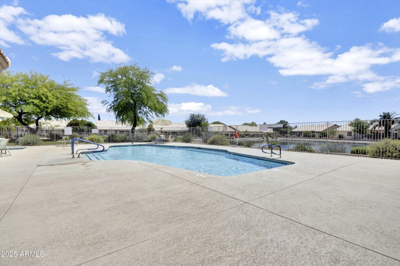 Coves Pool