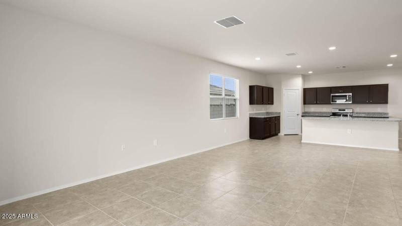 Mockingbird-Estrella Vista - 3530 - 3730