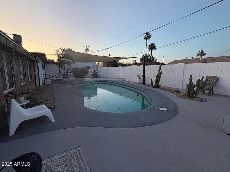 c4089830ad2b2d96ffa94352ed76497d-cc_ft_7