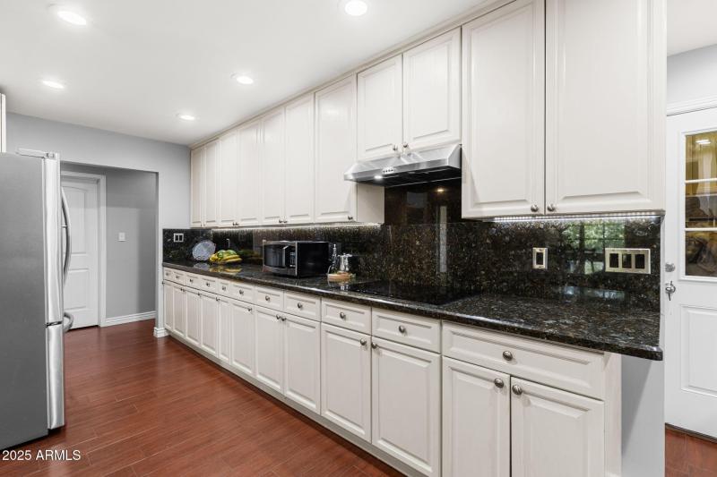 Large Gourment Kitchen