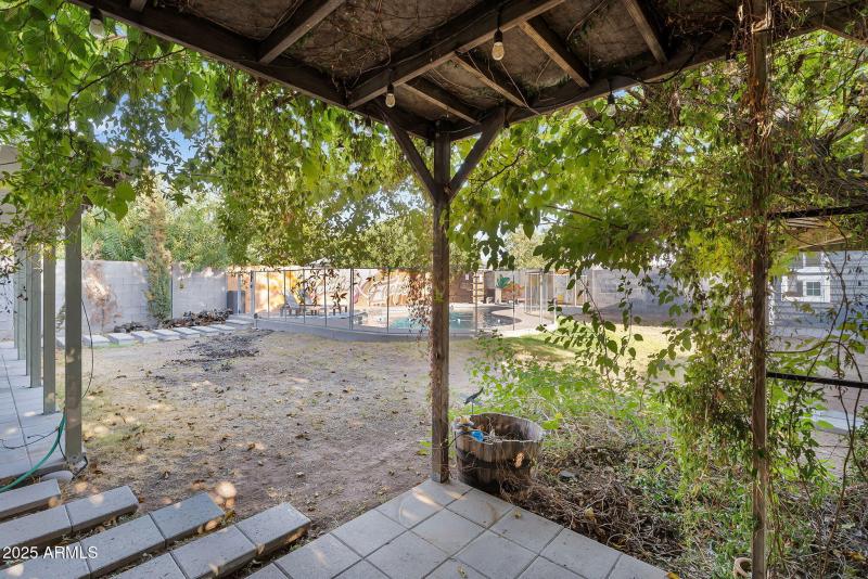 50-web-or-mls-Pierson-38