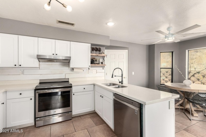 Kitchen 2