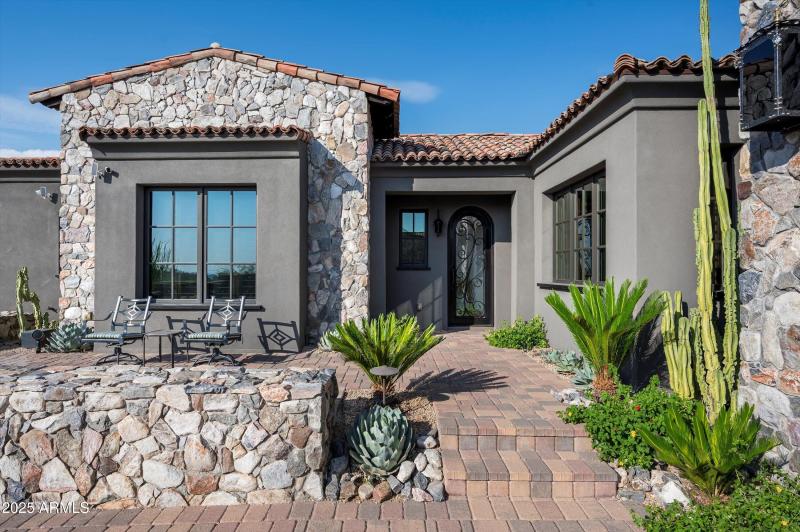 41-41399 N 96th St-41