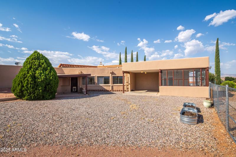 Fenced-In Pet Friendly Yard