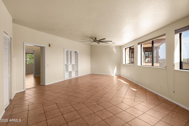 Stunning Mountain Veiws