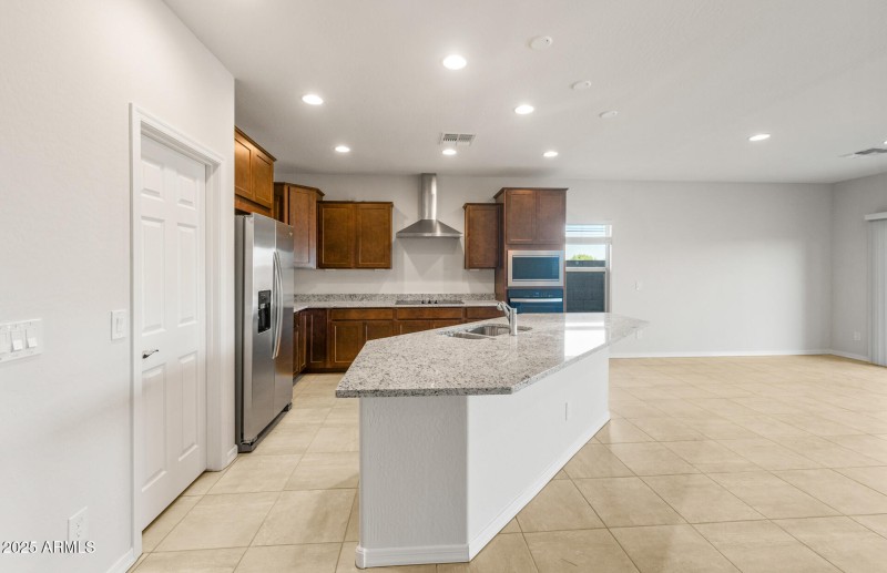 Kitchen/Cafe