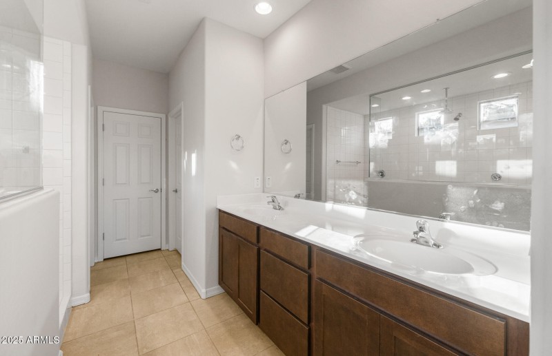 Owner's Bathroom