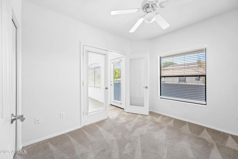 23-15095NTPP2003-ocupix