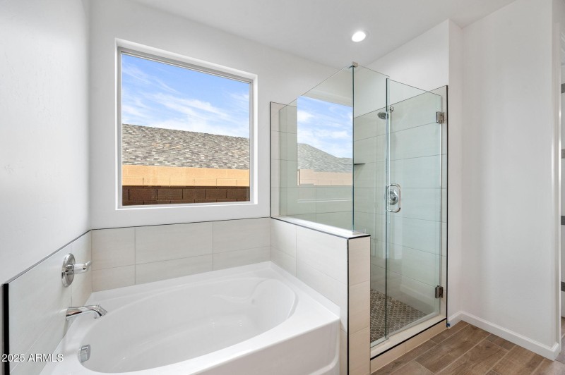 19-Primary-Bathroom-2