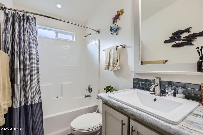 650 N Hawes Rd #3217 - Web Quality - 010