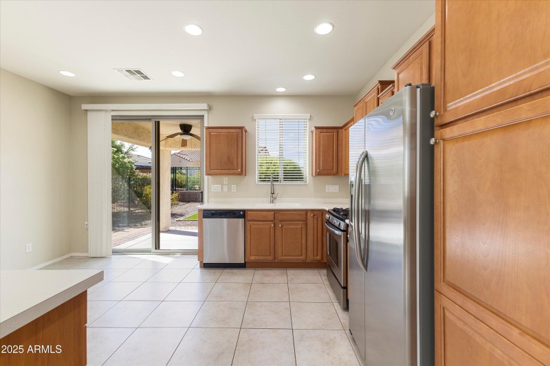 12-Kitchen
