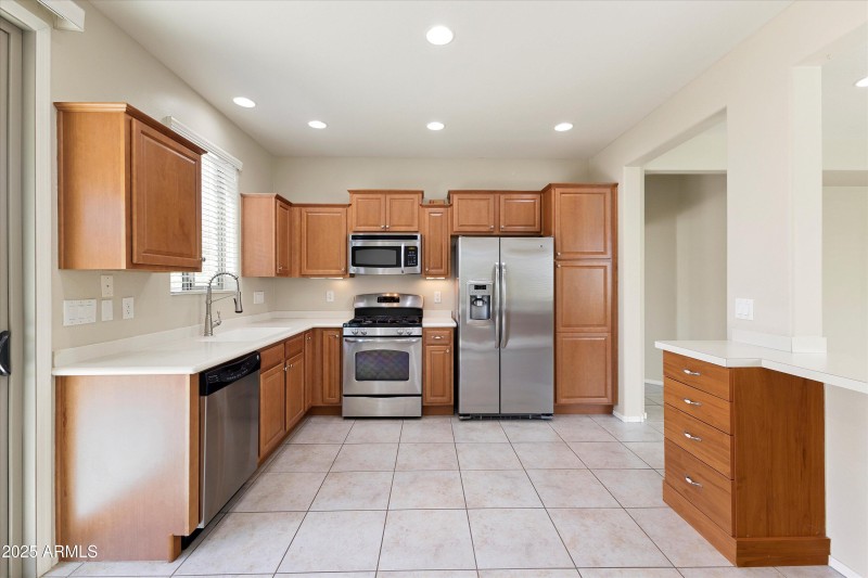 17-Kitchen