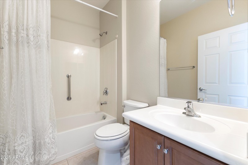 27-Bathroom 2