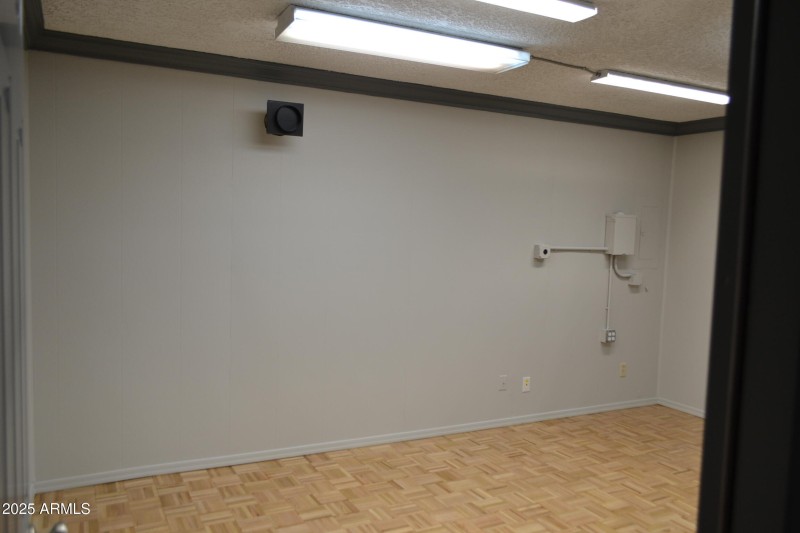 Back Office