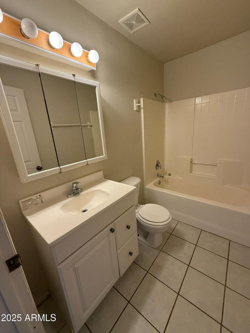 WhatsApp Image 2025-08-04 at 1.26.02 PM