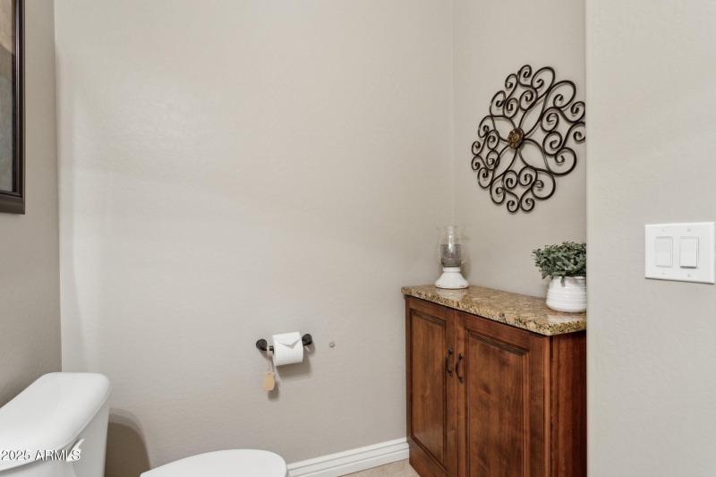 30-web-or-mls-10062-w-redbird-rd